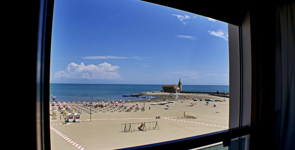 Hotel Sara Caorle Phòng bức ảnh