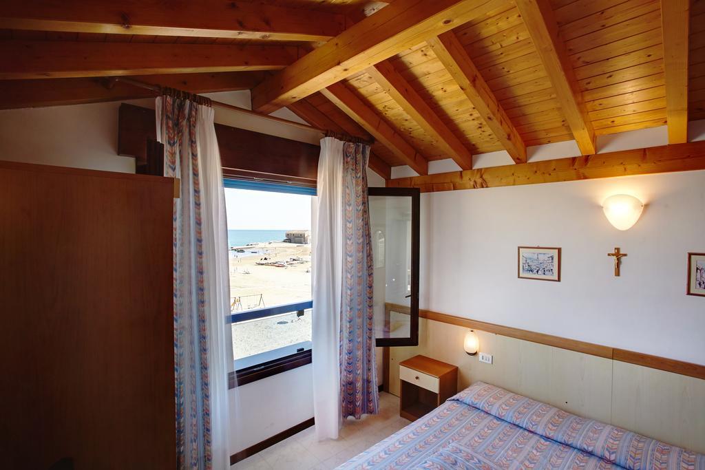 Hotel Sara Caorle Phòng bức ảnh